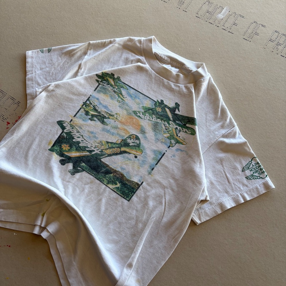 Vintage 80s single stitch Holiday Inn Aerobatic Team T-shirt
